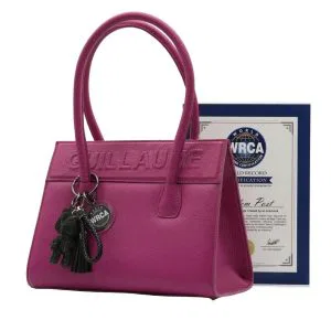 Guillaume Bags handgemaakte luxe tas – originele art bag Handmade luxury bag van Guillaume – limited edition Zeldzame handgemaakte tas – investeren in exclusieve mode Originele luxe tas uit Italië – art collection Extremely rare art bag – limited edition Guillaume Must-have designer tas – handgemaakt en uniek Limited edition tas – exclusieve art bag collectie Luxe handgemaakte tassen collectie – Guillaume Bags Zeldzame crocodile tas – gecertificeerd leder Ferrari art bag – unieke kunsttas Ferrari geïnspireerde tas – luxe art collectie Gecertificeerd leder – handgemaakte luxe tas Art bag van kunstenaar Guillaume – original collection Original limited edition art bag – handmade in Italy Handgemaakte tas Italië & Nederland – exclusieve collectie Contemporary artist art bag – unieke modekunst Kunstcollectie handgemaakte tassen – Guillaume Exclusieve art & fashion tas – limited edition Wereldrecord en wereldkampioen kunstenaar – Guillaume Bags Online shop luxe tassen – Guillaume Bags Mode tas met kunst – unieke merchandising Designer tas handgemaakt – originele kunsttas Sleutelhanger van gecertificeerd leder – art merchandise Luxe portemonnee handgemaakt – limited edition Mini tas handgemaakt – exclusieve art bag Grote handgemaakte tas – luxe schoudertas Schoudertas van gecertificeerd leder – art collectie Crocodile leather art bag – extremely rare Original art bag – handgemaakt en uniek design Limited editions luxury bags – handmade art Fashion art bag – must have designer item